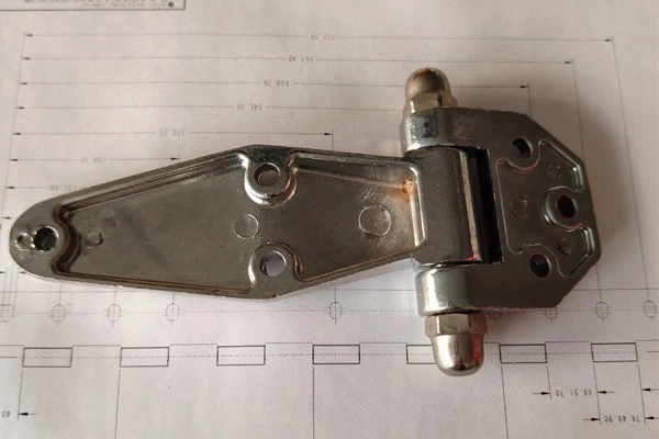 Exposed Custom Heavy Duty Hinges
