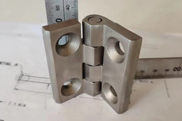 Good Quality Easy To Use Hinges