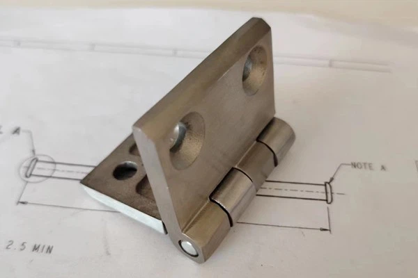 Good Quality Easy To Use Hinges